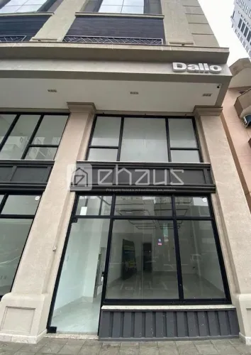 SALA COMERCIAL PARA LOCAÇÃO NO CENTRO DE ITAPEMA 85 M²