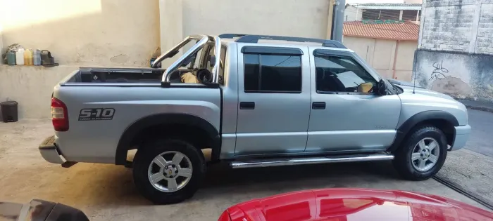Chevrolet S10 P-up Tornado 2.8 TDI 4x2/4x4 CD Dies 2009