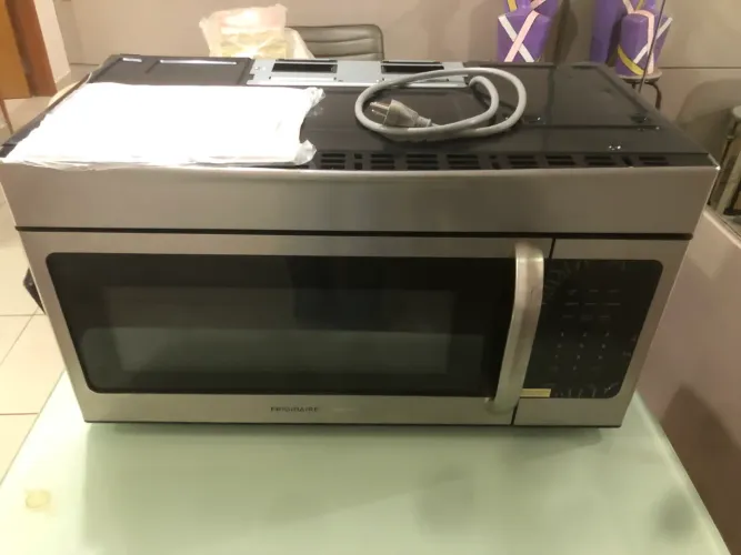 MICROONDAS Modelo FFMV164LSA