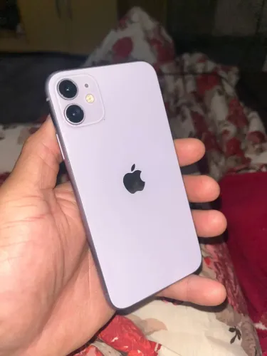 Celular iphone 11