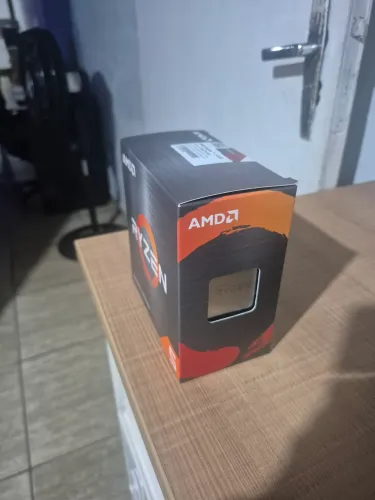 Processador AMD Ryzen 5 5500 novo, lacrado, nunca usado. Acompanha cooler original.