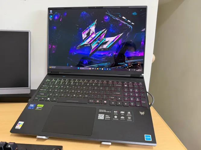 Notebook Acer Predator Helios 16S Neo Ultra 9 RTX 5060