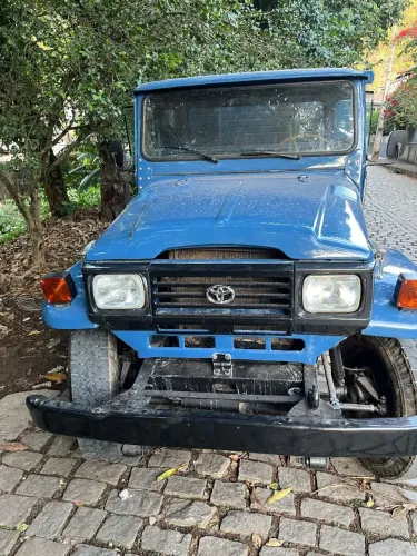 Toyota Band.Jipe Cap.de Aço Chas. Longo Diesel 1992
