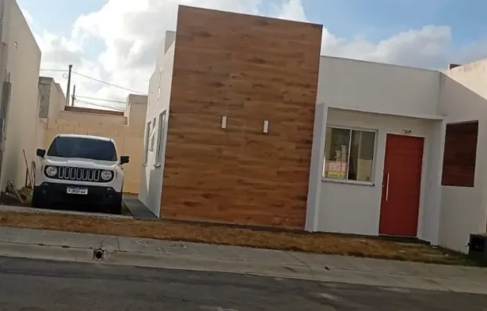  Casa em condomínio- Flor de Mandacru- Aceita financiamento 