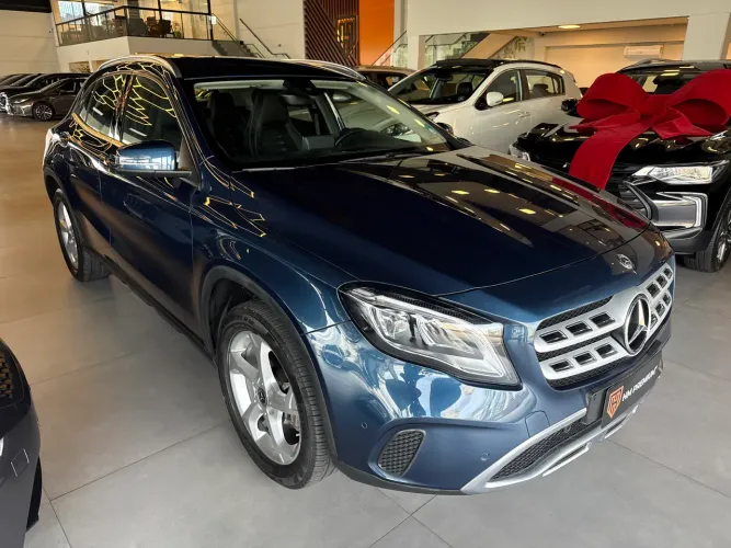 Mercedes-Benz GLA 200 Adv. 1.6/1.6 TB 16V Flex Aut. 2020