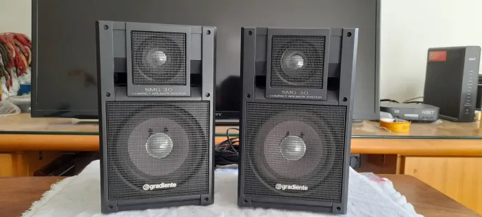 Caixas Gradiente SMG  3.0 Compact Speaker System