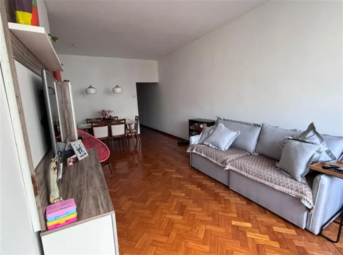 Excelente apartamento no coração da Tijuca na Rua Uruguai com 110 m²