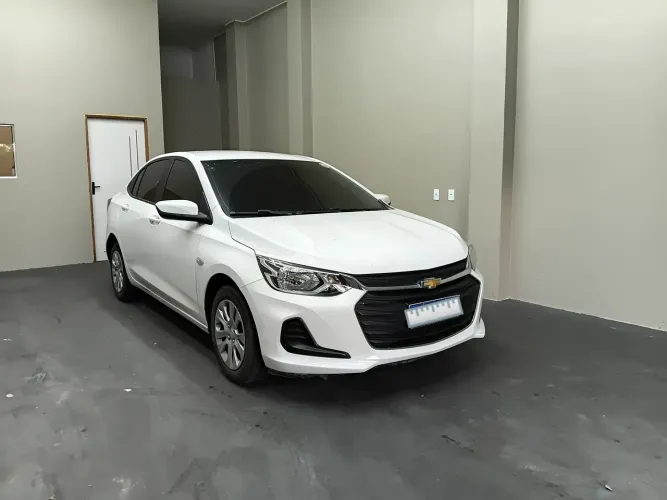 Chevrolet Onix PLUS LT 1.0 12V FLEX MEC. 4P 2020
