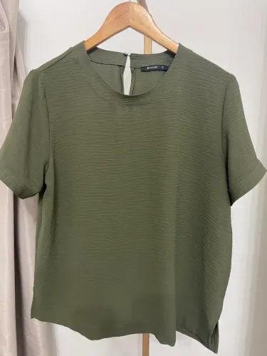 Blusa elegante tecido Dunas Cortelle G