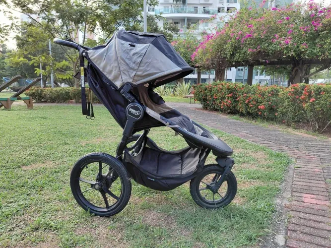 Carrinho bebê para corrida Baby Jogger