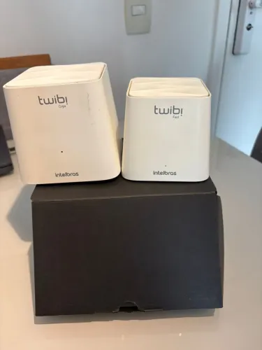 Roteadores intelbras Twibi Giga + Fast
