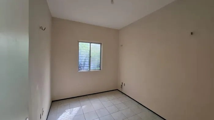 Apartamento para Venda em Fortaleza, Vila Velha, 2 dormitórios, 1 banheiro, 1 vaga