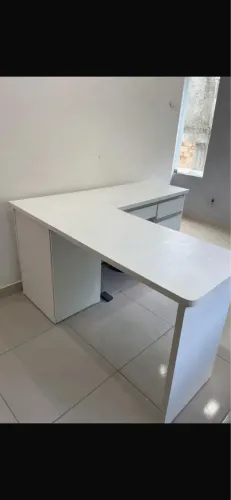 Mesa para manicure