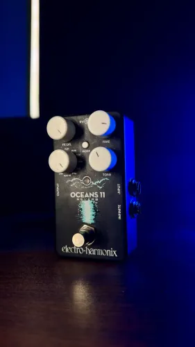 Pedal EHX Oceans 11 Reverb