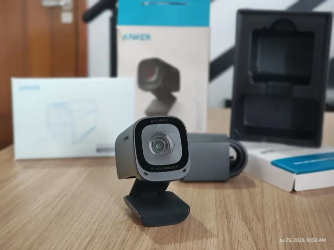 Anker PowerConf C200 Webcam USB Type-C 2K 30 FPS 2 mics