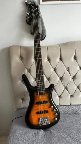Warwick Rockbass