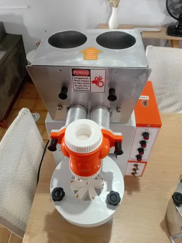 Maquina de salgados