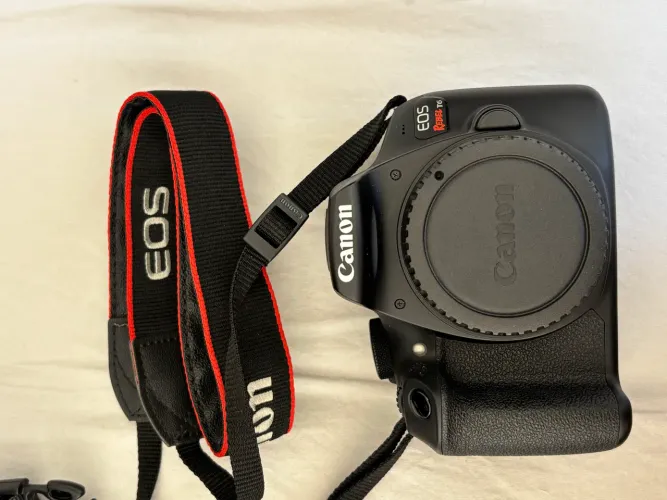 Câmera Canon T6