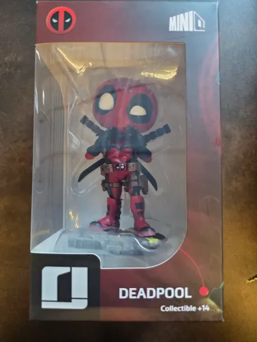 DEADPOOL MINICO IRON STUDIOS