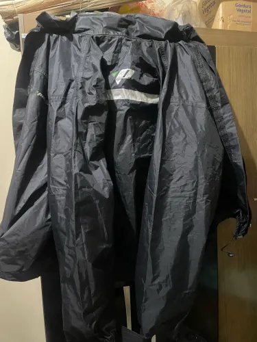Capa de chuva Panteneiro