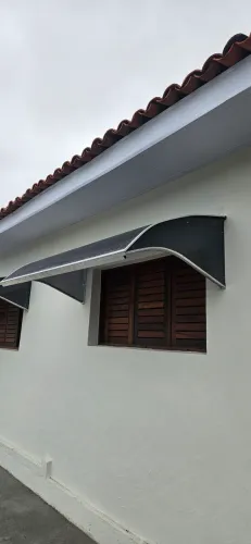 Toldo policarbonato