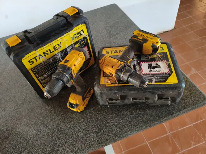 Parafusadeira stanley