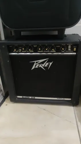 amplificador peavey semi novo