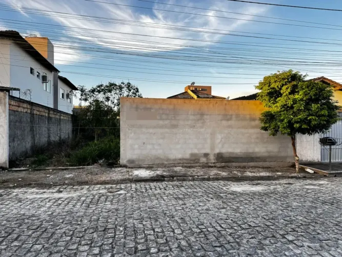 Terreno no Condomínio Alamar
