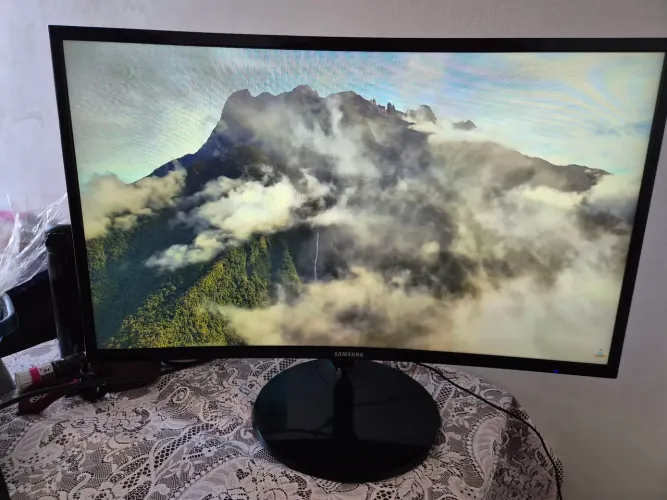 Monitor curvo Samsung 27 polegadas 