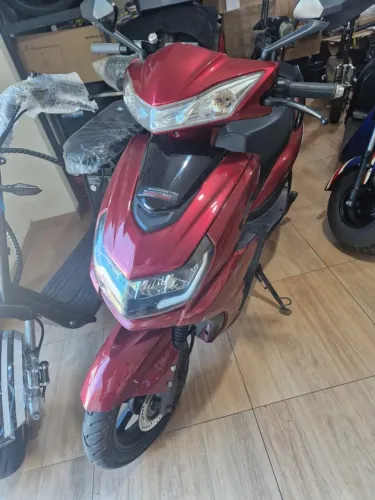 Scooter Eletrica S8 1500w pico de 2500w Ano 2024 com Garantia