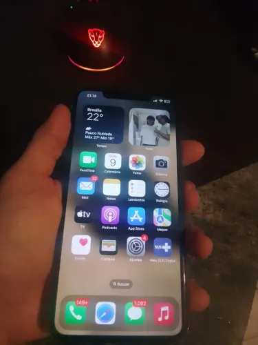 iPhone XS