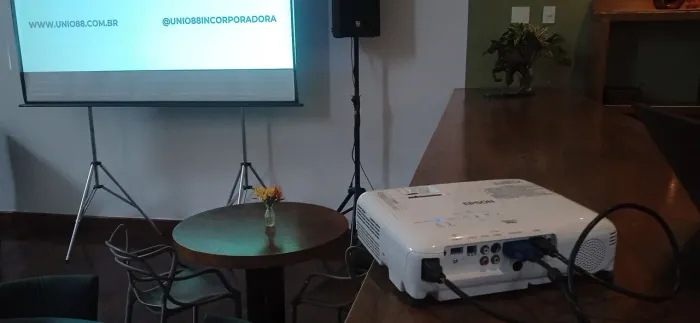 projetor multimídia profissional