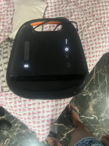 Vendo jbl partybox 100