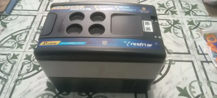 Geladeira Resfriar 31 litros Bi- volts 