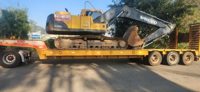Escavadeira Hidráulica Volvo EC 210 BLC