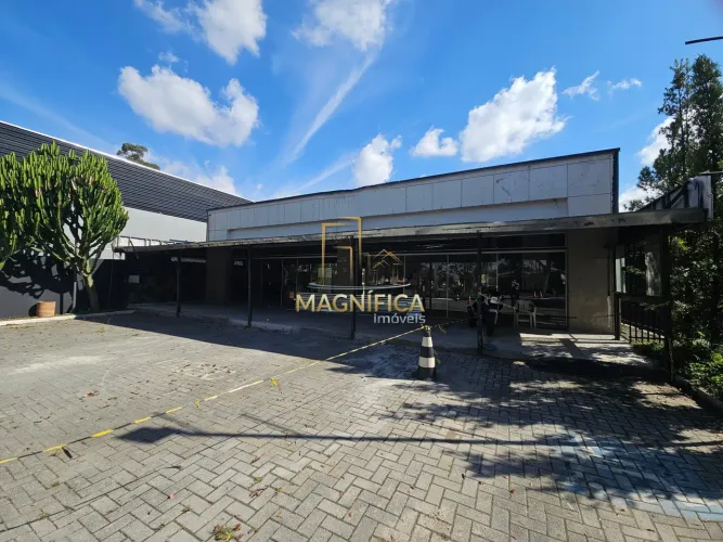 A Loja/Ponto Comercial.Que tal instalar sua empresa em um magnífico imóvel em um ótimo bai