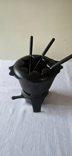 Panela de Ferro Fundido para Fondue - Panela Mineira