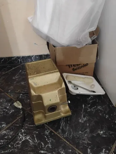 Moedor profissional elétrico