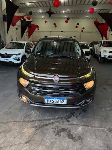 Fiat Toro Volcano 2.0 16V 4X4 TB Diesel Aut. 2017