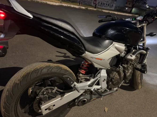 CB 600 Hornet