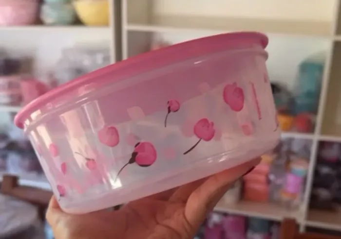 Delicatess Tupperware cerejeiras