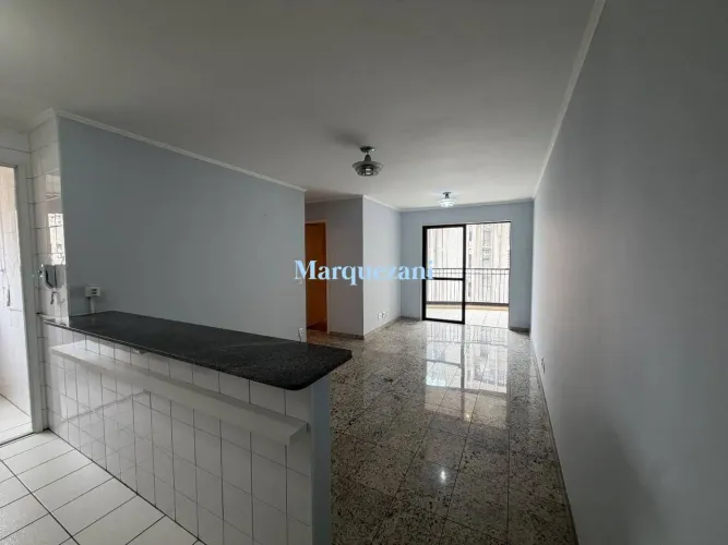 Apartamento em Perdizes com 2 vagas, manobrista e armários planejados