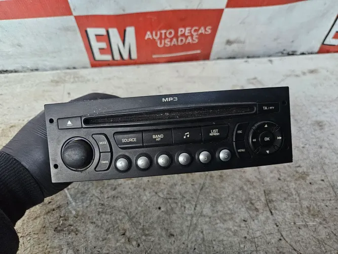 Radio original citroen C4 2013
