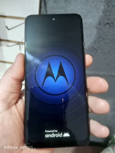 Motorola g14 
