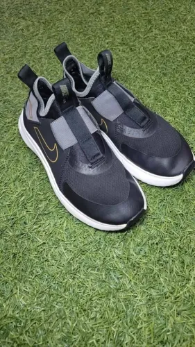 Tênis Nike Flex Plus 36 BR Usado