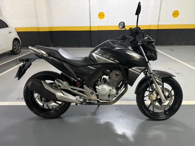 CB 250 TWISTER ABS 2022