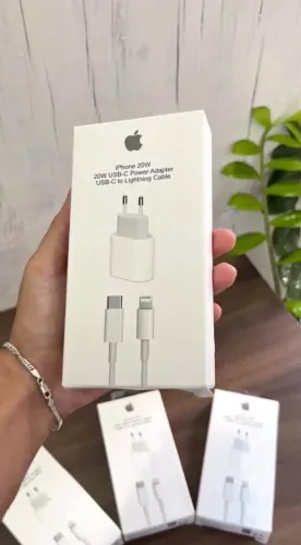Carregador de iPhone Lightning