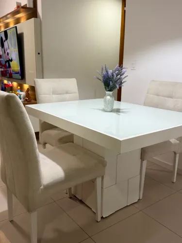 Mesa 4 cadeiras