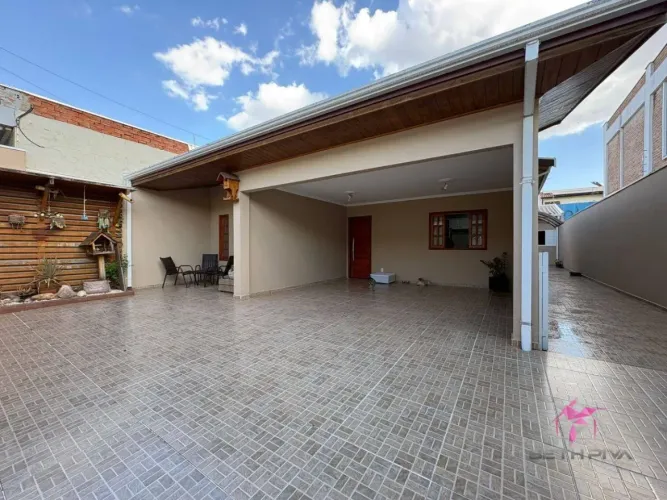 Casa a venda - Bairro Cidade Jardim