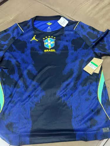 ? CAMISA OFICIAL DA SELEÇÃO BRASILEIRA - ORIGINAL ?